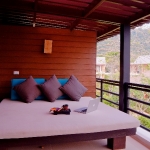 deluxe-room-contemporary-thai-6