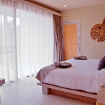 deluxe-room-tropical-6