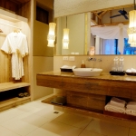 villa-bathroom